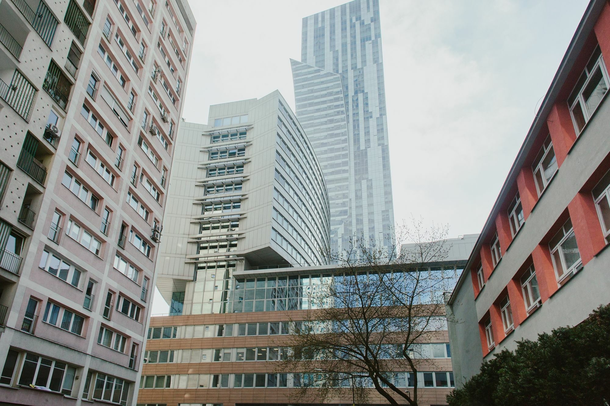 Shortstaypoland Sienna Varsó Kültér fotó